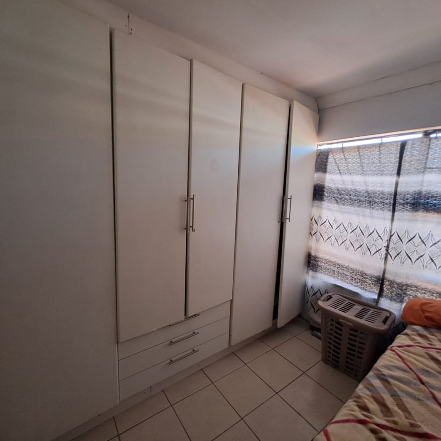 2 Bedroom Property for Sale in Lebanon North West